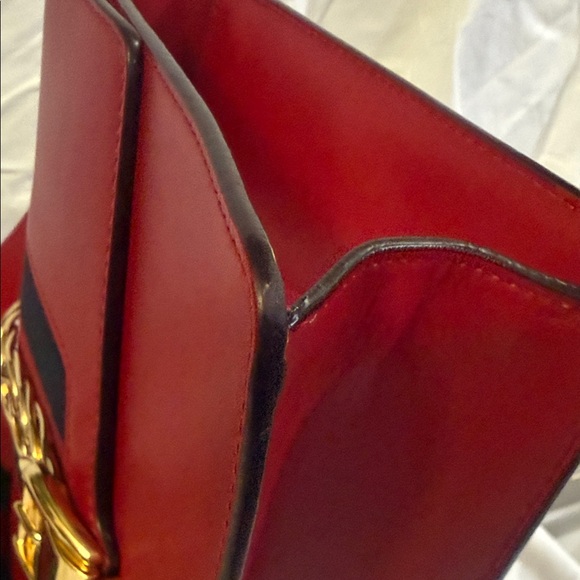 Gucci Red Web Sylvie Leather Large Shoulder Bag with COA and extra strap. - Picture 9 of 16